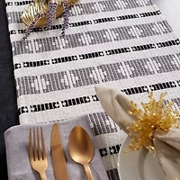Design Imports Black/Gray Colby Southwest Table Runner