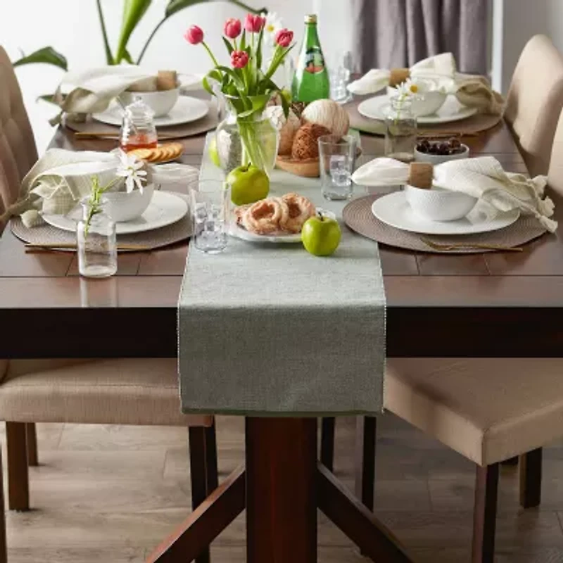 Design Imports Artichoke Eco-Friendly Chambray Fine Ribbed Table Runner