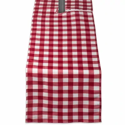 Design Imports Red Check Outdoor  With Zipper Table Runner