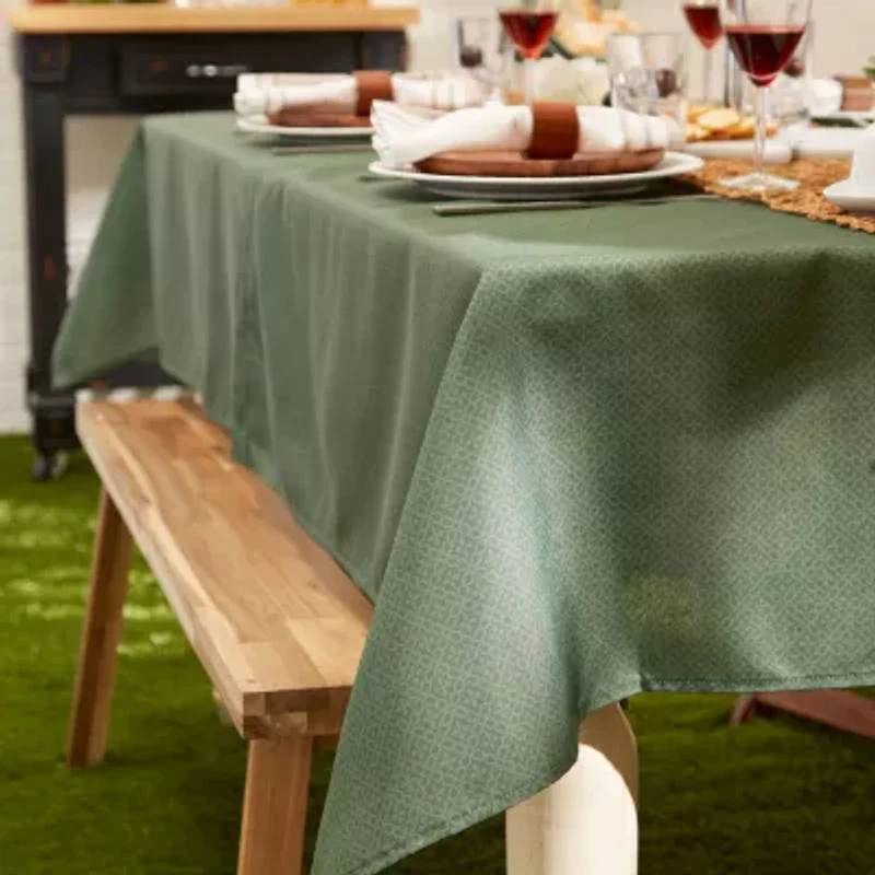 Design Imports Artichoke Tonal Lattice Print Outdoor  With Zipper Tablecloth