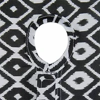 Design Imports Black Ikat Outdoor  With Zipper Tablecloth