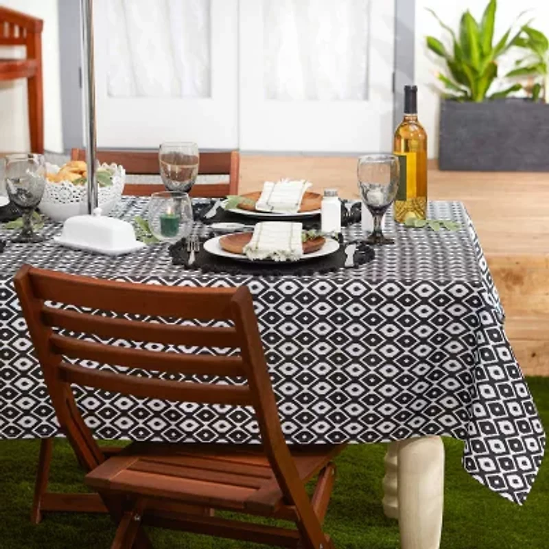 Design Imports Black Ikat Outdoor  With Zipper Tablecloth