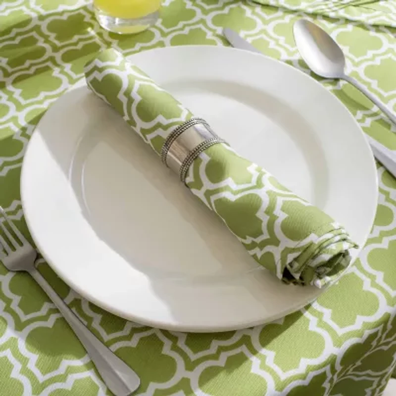 Design Imports Green Lattice Outdoor  With Zipper Tablecloth