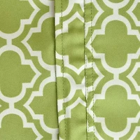 Design Imports Green Lattice Outdoor  With Zipper Tablecloth
