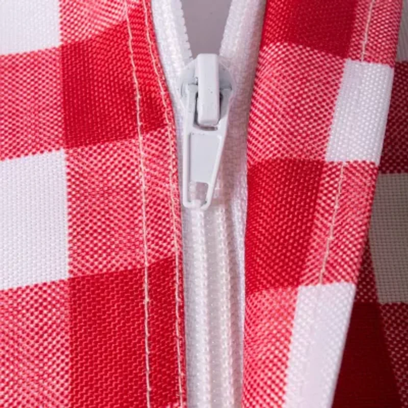 Design Imports Tango Red Check Round Outdoor With Zipper Tablecloths