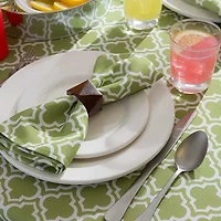 Design Imports Green Lattice Outdoor Tablecloth