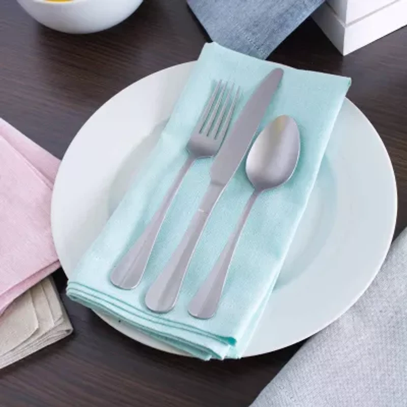 Design Imports Blue Solid Chambray Tablecloth