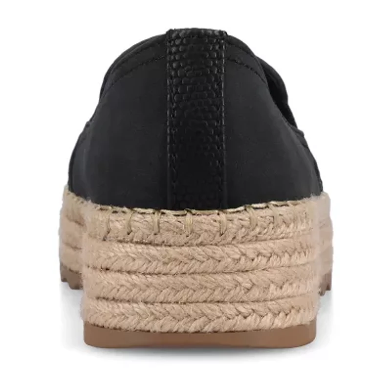 Journee Collection Womens Round Closed Toe Slip-On Shoe