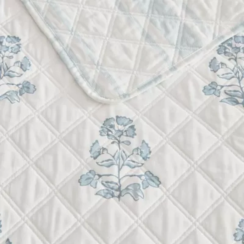 Martha Stewart Easy Care Quilt Set