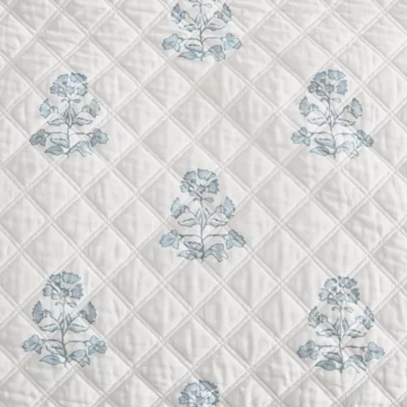 Martha Stewart Easy Care Quilt Set