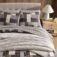 Eddie Bauer Antique Easy Care Quilt Set