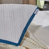 La-Z-Boy Serene Foam Hybrid Pillow, Standard