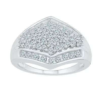 Womens / CT. T.W. Natural White Diamond 10K Gold Cluster Cocktail Ring