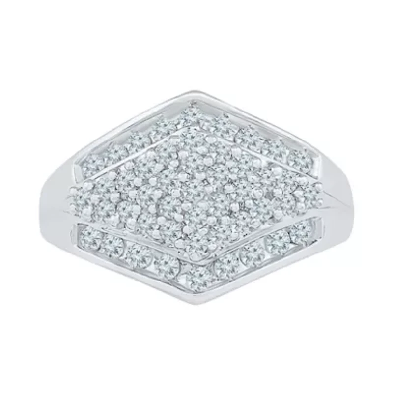 Womens / CT. T.W. Natural White Diamond 10K Gold Cluster Cocktail Ring