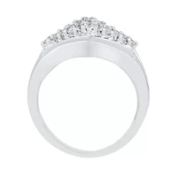 Womens / CT. T.W. Natural White Diamond 10K Gold Cluster Cocktail Ring