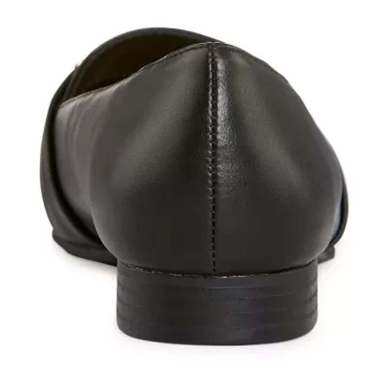 Liz Claiborne Trish Womens Round Closed Toe Loafers