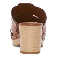 a.n.a Fernberg Womens Round Closed Toe Clogs