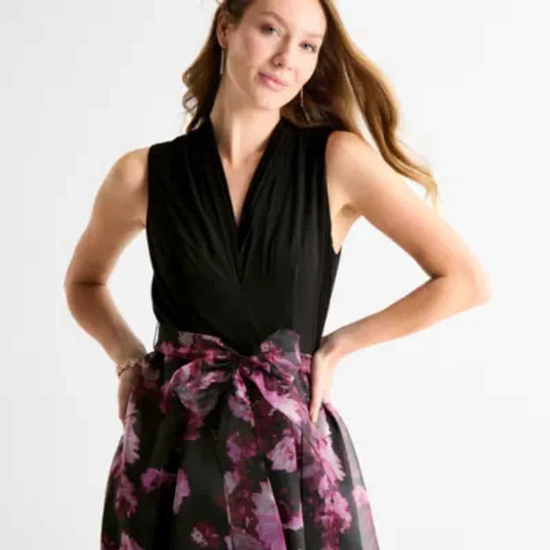 S. L. Fashions Womens Sleeveless Floral Fit + Flare Dress