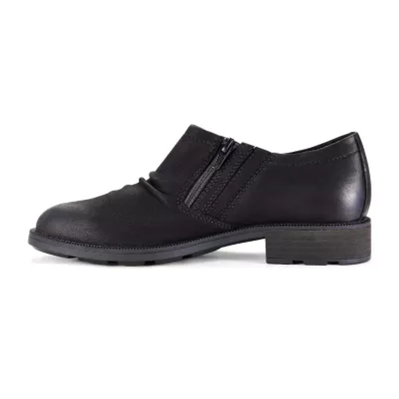 Clarks Adalynn Ezra Womens Round Loafers