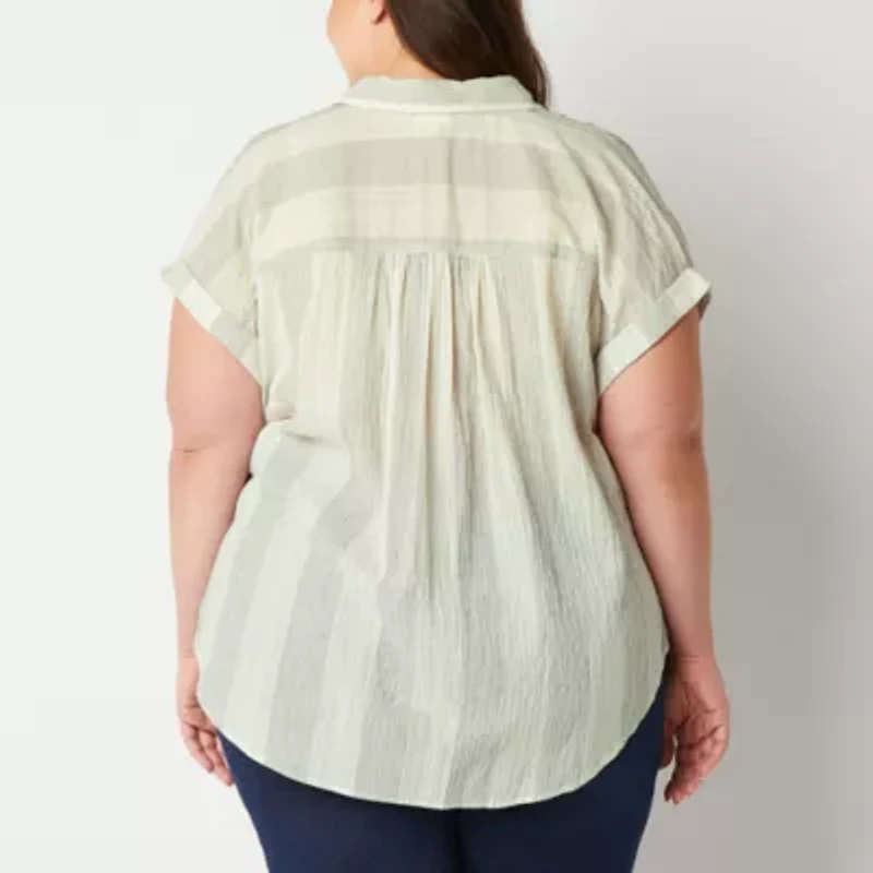 a.n.a Womens Plus Short Sleeve Camp Shirt