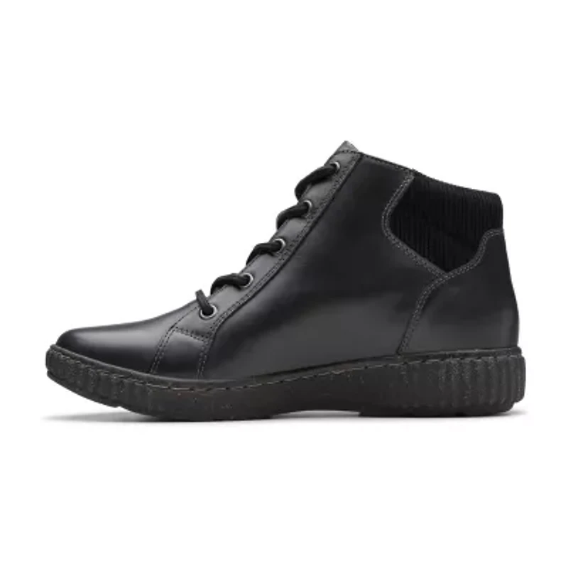 Clarks Womens Caroline Park Flat Heel Chelsea Boots