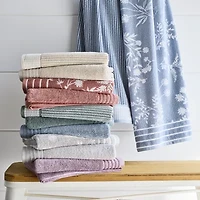 Linden Street Jacquard Geometric Bath Towel