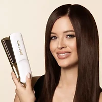 CHI Lava Ministyler Pearl 1 1/2" Flat Iron