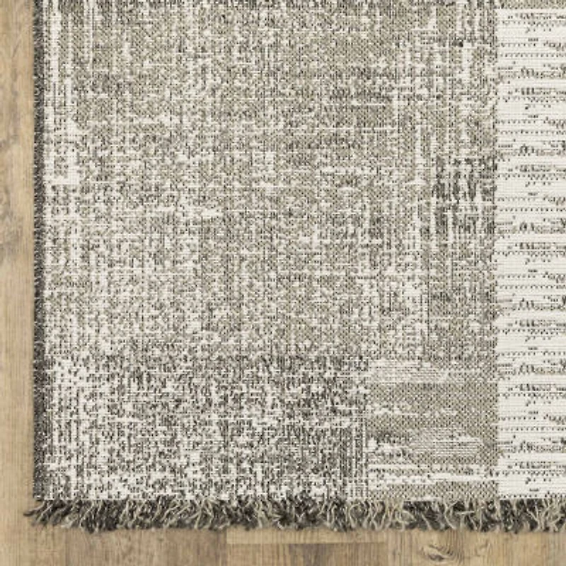 Covington Home Geneva Textured Geometric 39"X60" Indoor Outdoor Rectangular Accent Rug