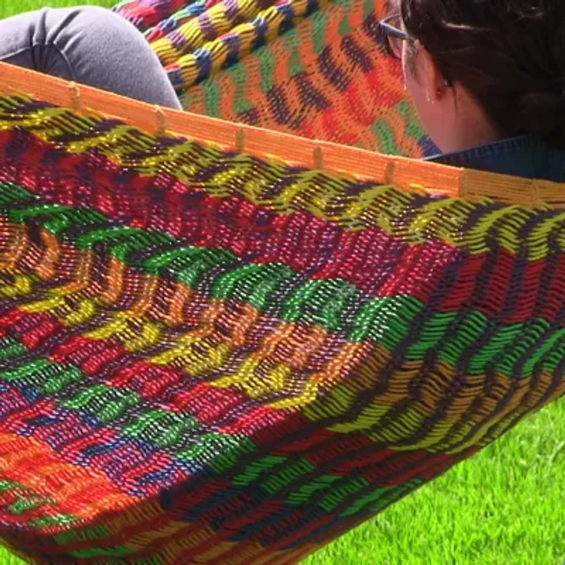 Sunnydaze® Handwoven Thick-Cord Mayan Hammock