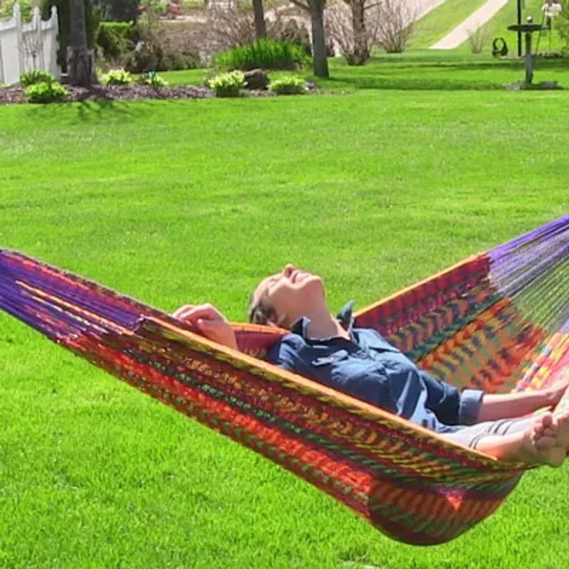 Sunnydaze® Handwoven Thick-Cord Mayan Hammock