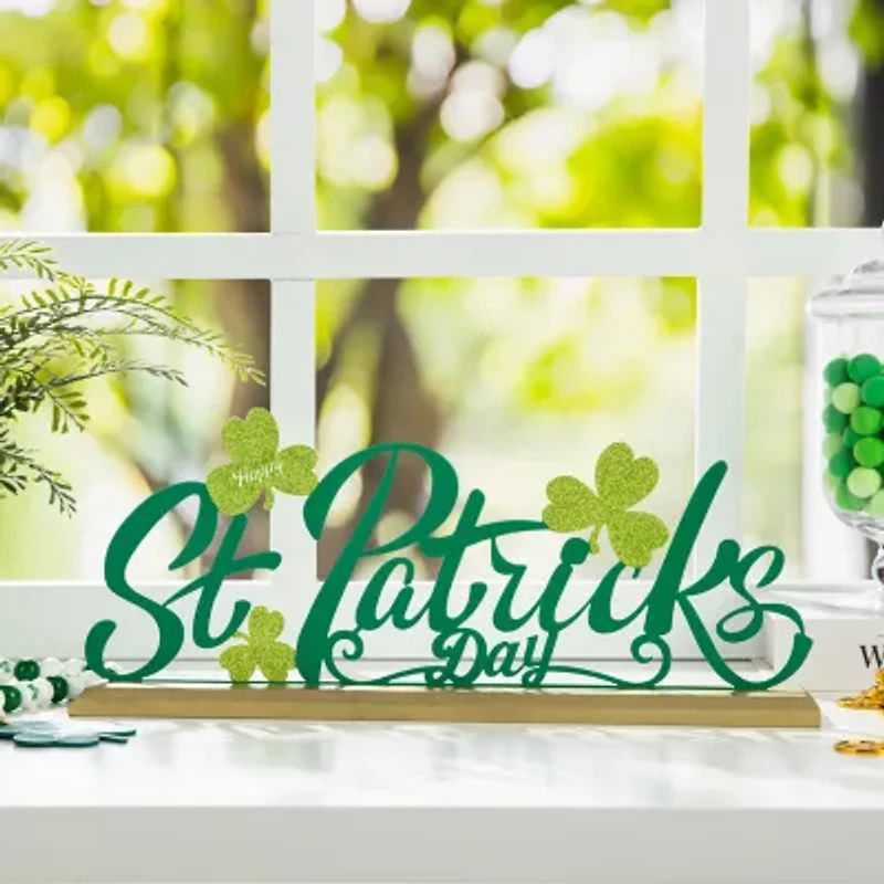 Glitzhome Metal St. Patricks Day Tabletop Decor
