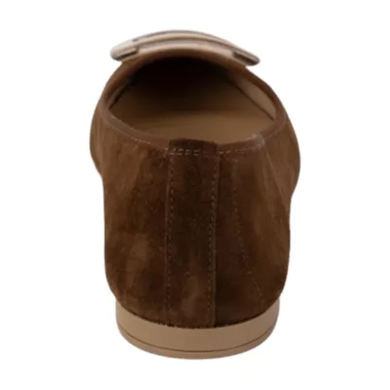 Italian Shoemakers Annika Womens Almond Closed Toe Ballet Flats