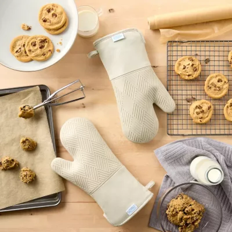 Town and Country Basketweave Antimicrobial 2-pc. Oven Mitt Set