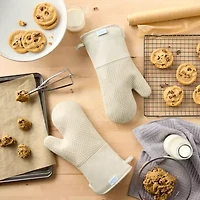 Town and Country Basketweave Antimicrobial 2-pc. Oven Mitt Set