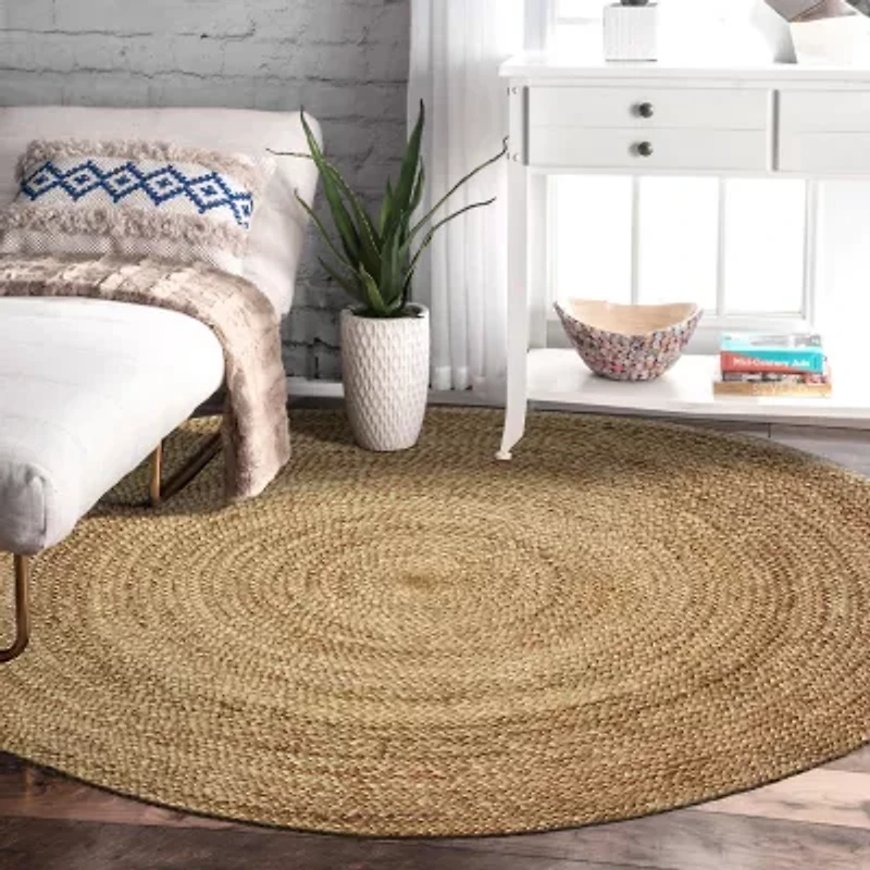 Brynn Mich Solid Braided Stain Resistant Indoor Round Area Rug