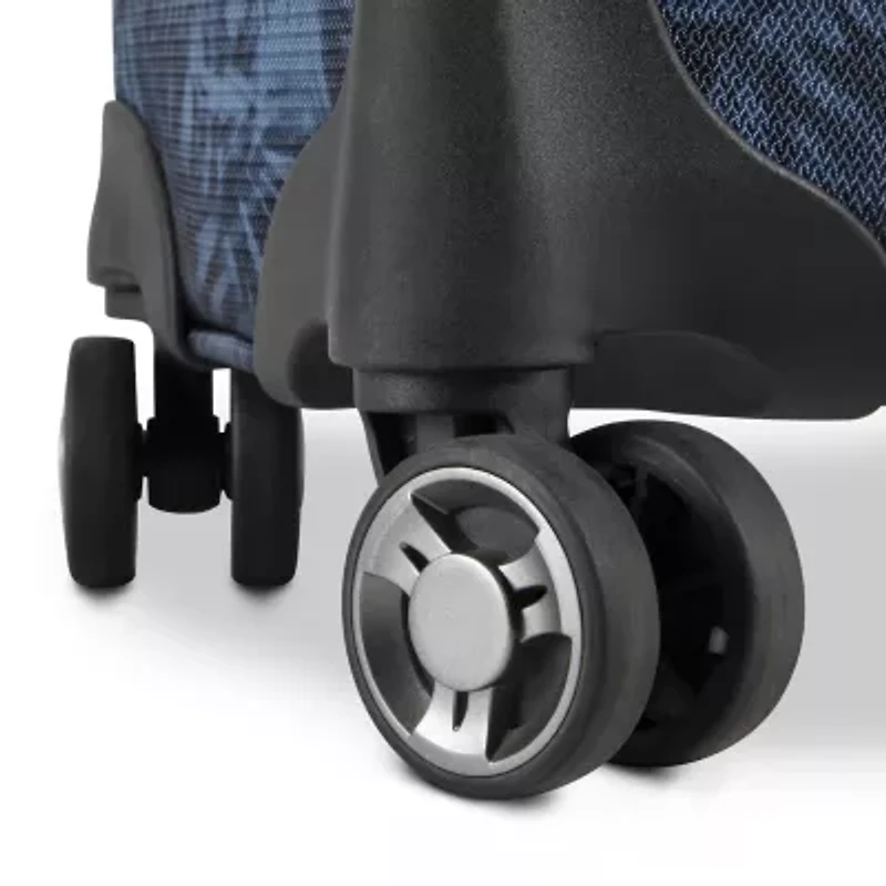 Ricardo Beverly Hills Avalon 24 Inch Softside Checked Spinner Luggage