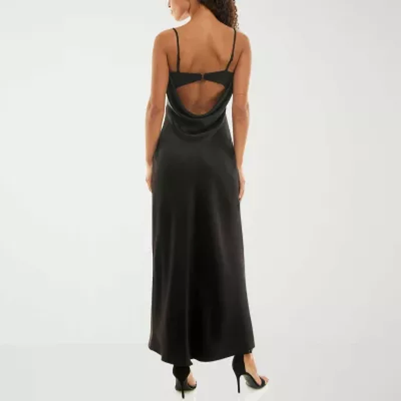 B. Smart Drape Back Womens Juniors Sleeveless Slip Dress