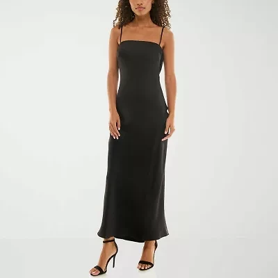 B. Smart Drape Back Womens Juniors Sleeveless Slip Dress