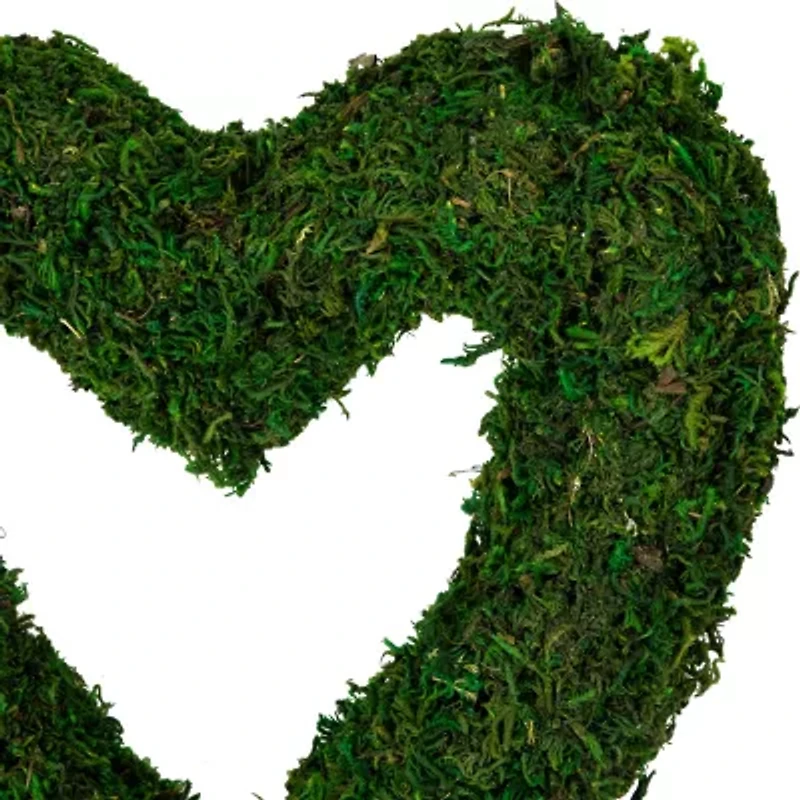 Northlight Reindeer Moss Heart Wreath