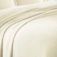 SUPERIOR® Fleur De Lis Matelasse French Pattern Jacquard Bedspread