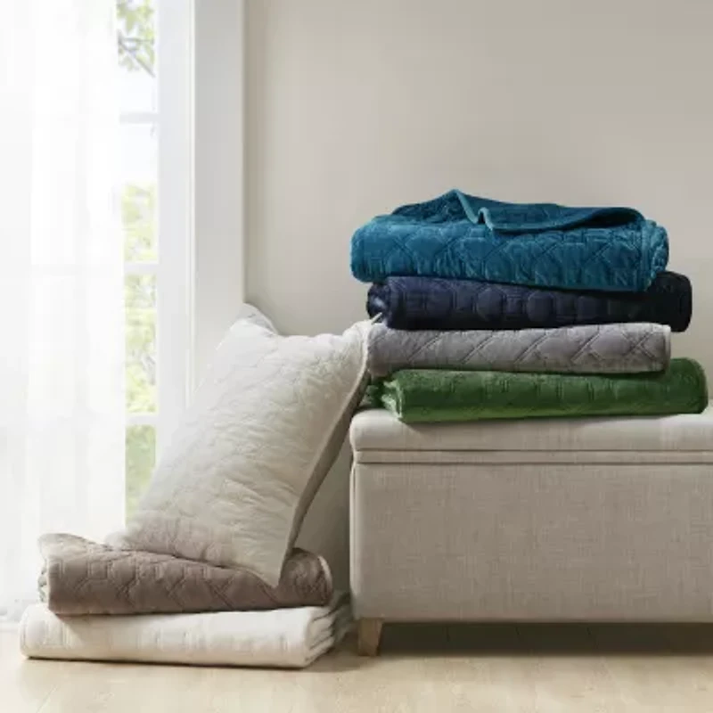 Madison Park Emery 3-Pc Velvet Quilt Set