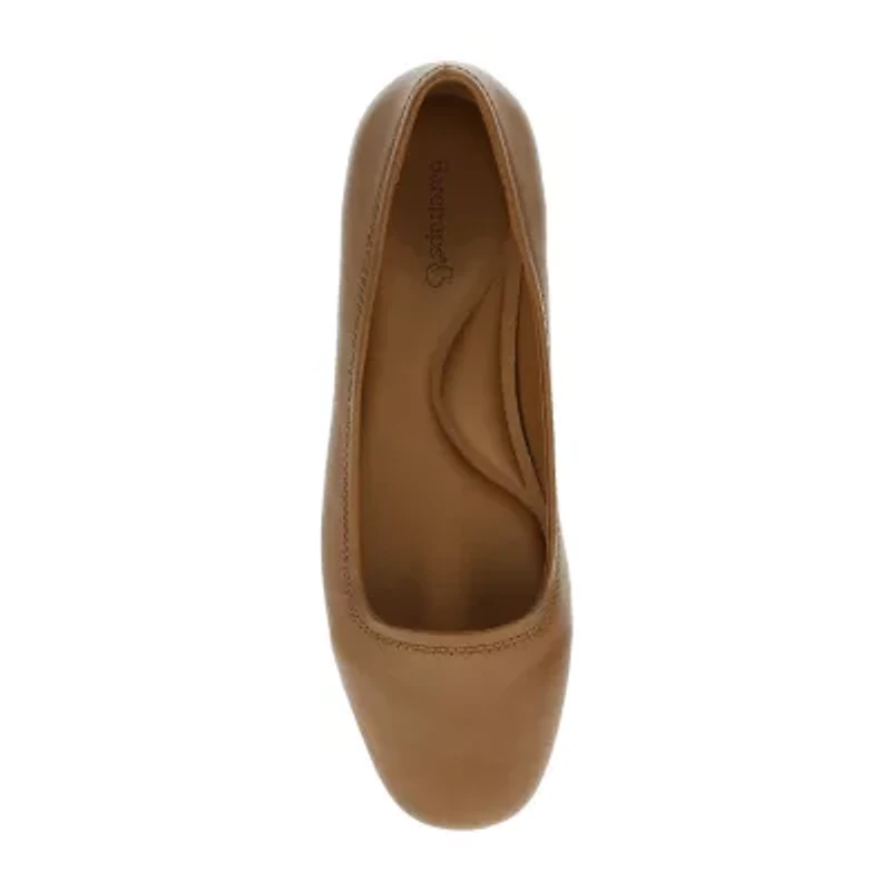 Baretraps Covette Womens Round Closed Toe Slip-On Shoe