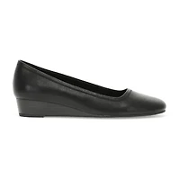 Baretraps Covette Womens Round Slip-On Shoe