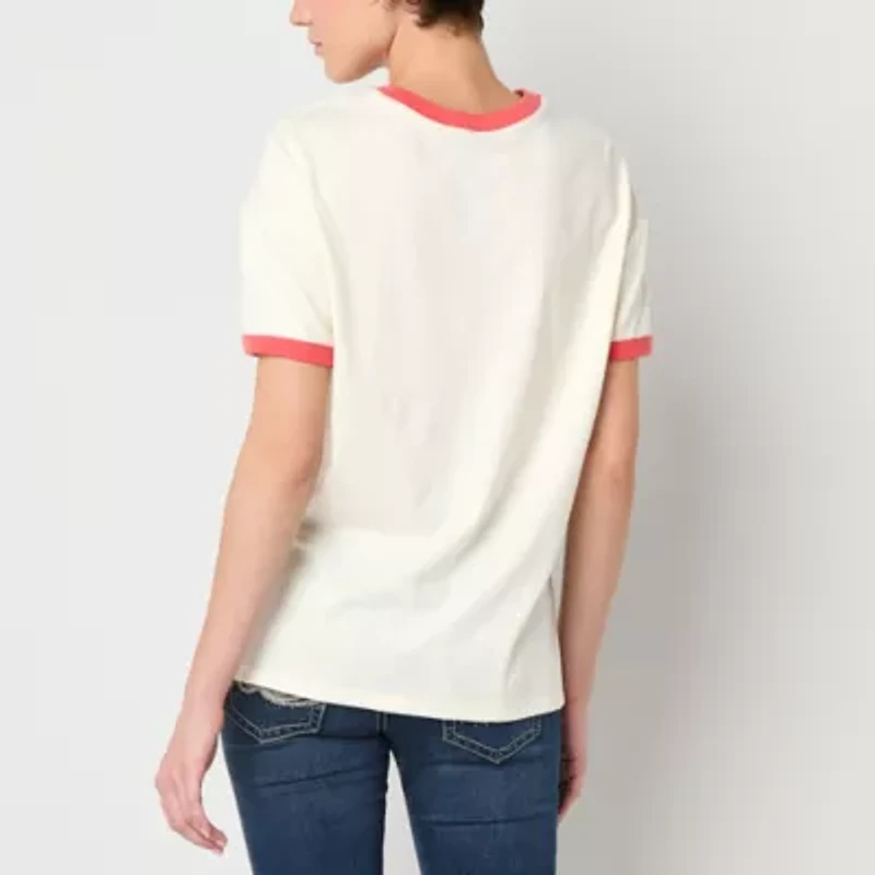 Snow White Boyfriend Tee Womens Crew Neck Short Sleeve Regular Fit Juniors Graphic T-Shirt