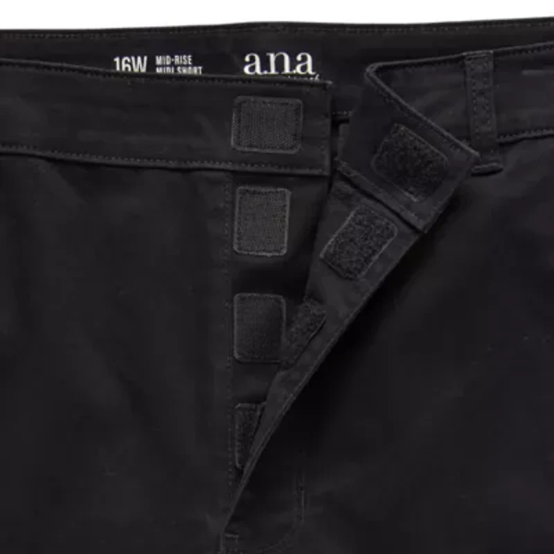 a.n.a Womens 8" Mid Rise Plus Adaptive Easy-on + Easy-off Chino Short