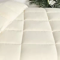 SUPERIOR® Solid All Season Plush Microfiber Down Alternative Hypoallergenic Comforter