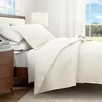 Linery Detailed Channel Stitch Reversible Quilt Set