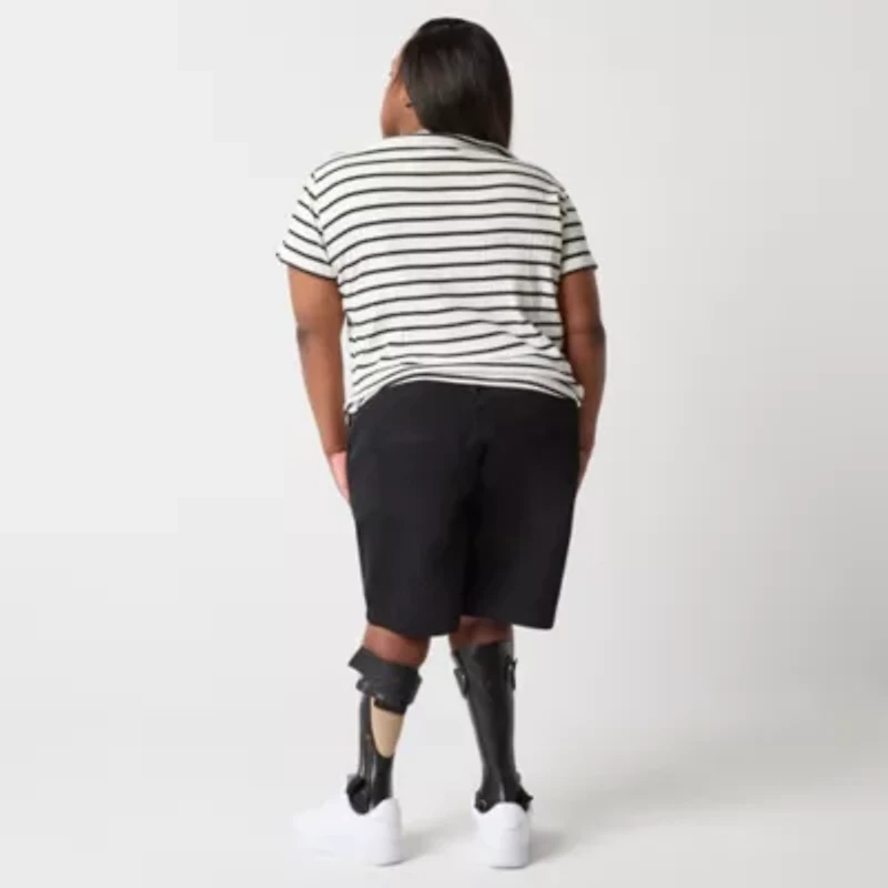 a.n.a Womens 8" Mid Rise Plus Adaptive Easy-on + Easy-off Chino Short