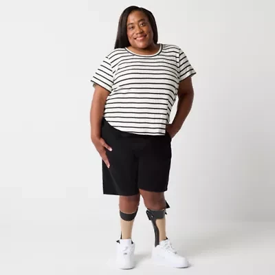 a.n.a Womens 8" Mid Rise Plus Adaptive Easy-on + Easy-off Chino Short