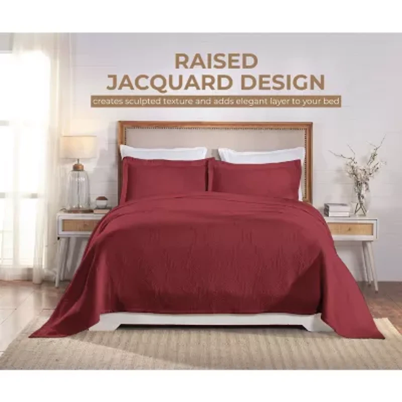 SUPERIOR® Victory Medallion Matelasse Traditional Floral Bedspread